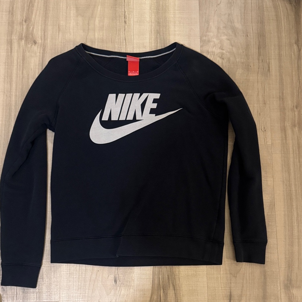 Nike Women's Black Crew Neck Sweater